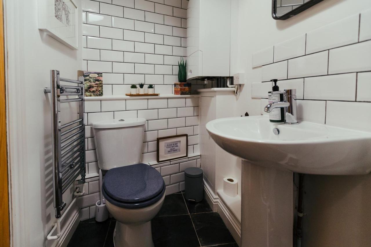 By The Way Apartment Грейт Малвърн Екстериор снимка